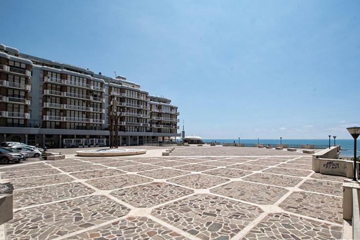 Hotel Scacciapensieri Nettuno Exterior foto